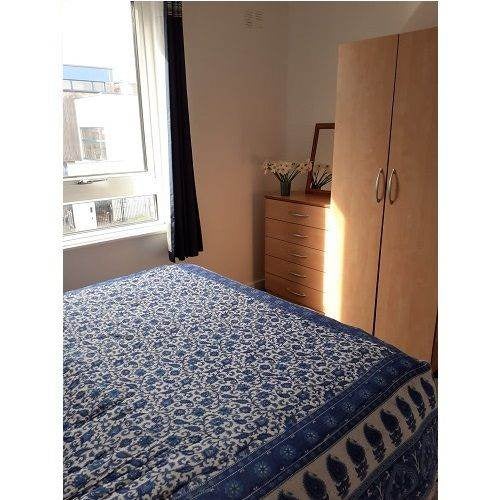 Flat Drayford Close in City of Westminster