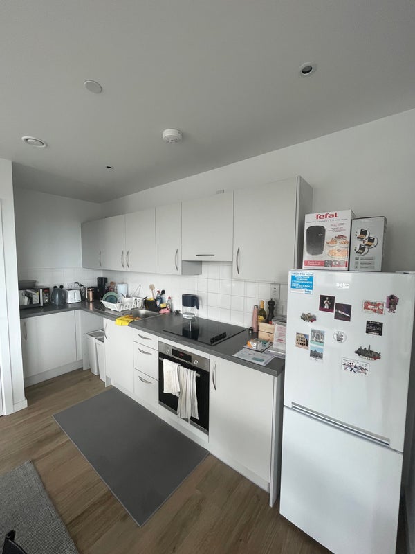 Room Harbord Square in Greater London