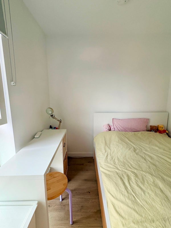 Room Harbord Square in Greater London