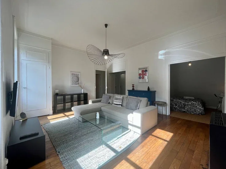 Flat Avenue du 25e Régiment de Tirailleurs Sénégalais in Lyon