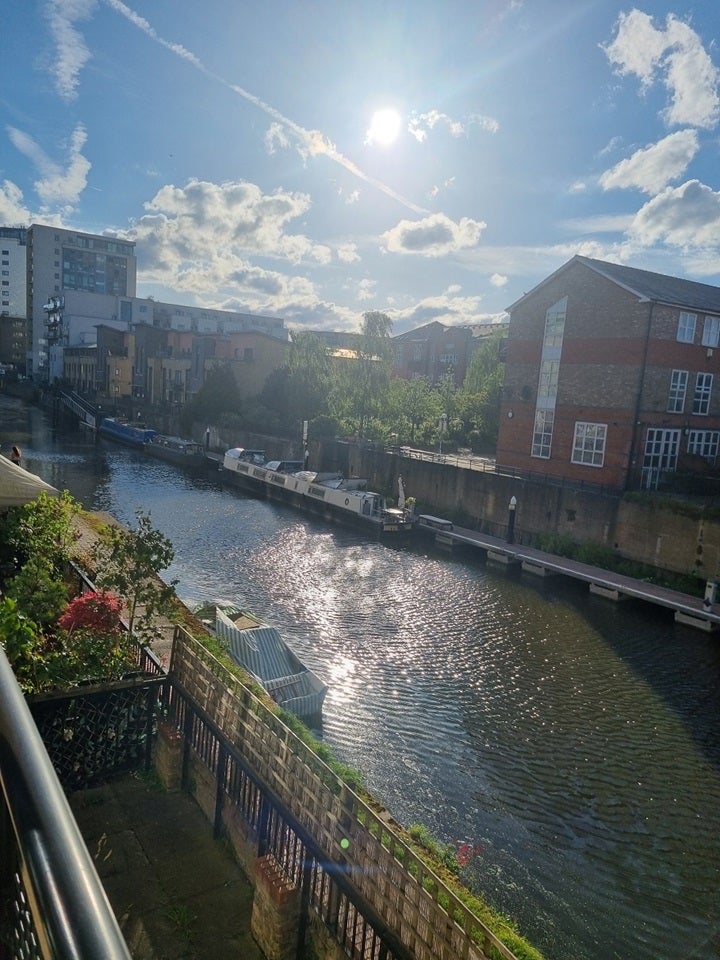 Flat Locksons Close in Greater London