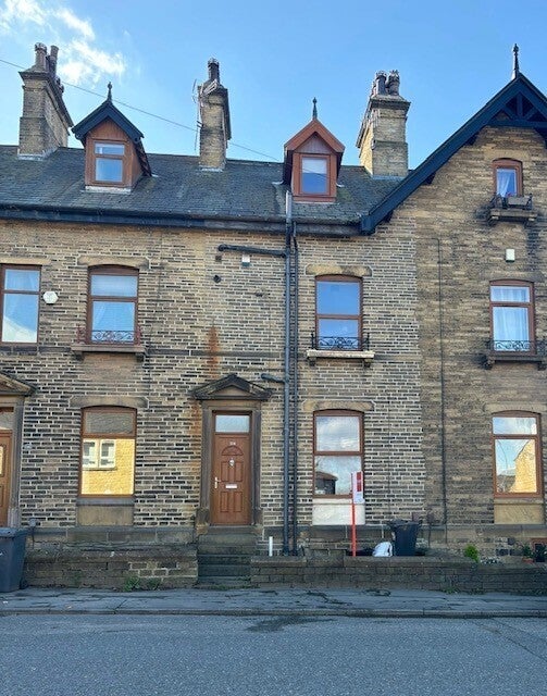 House Huddersfield Road in Calderdale