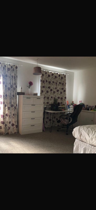 Room London Road in East Hertfordshire