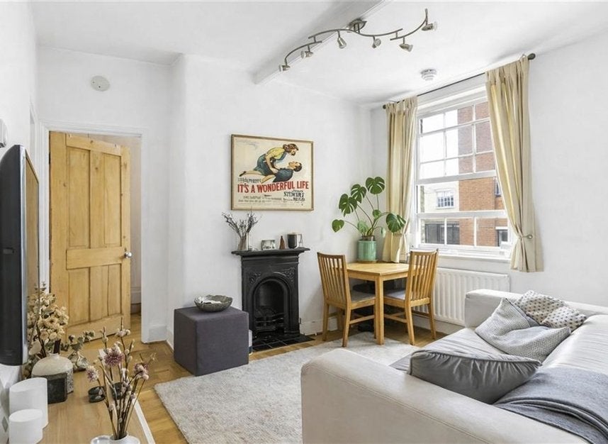 Flat Paul Street in Greater London