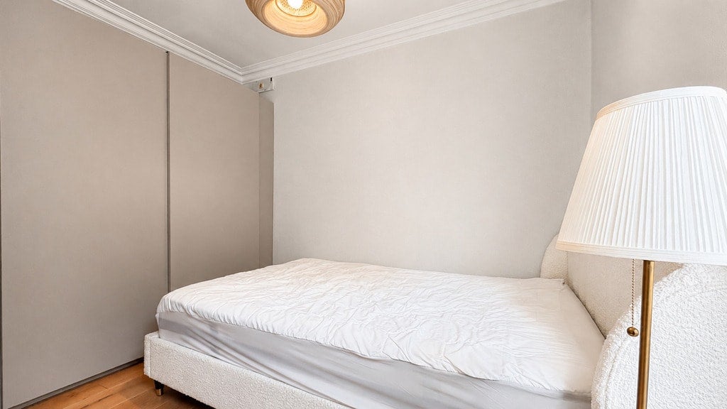 Flat Caledonian Road in Greater London