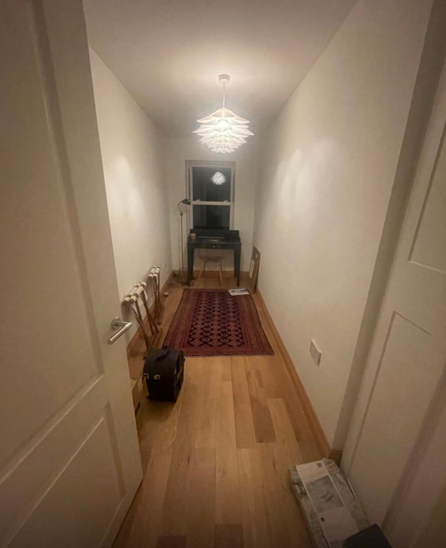 Room Cameron Close in Brentwood