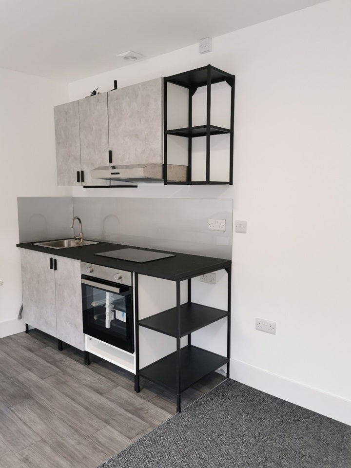 Flat Osborne Road in Pontypool
