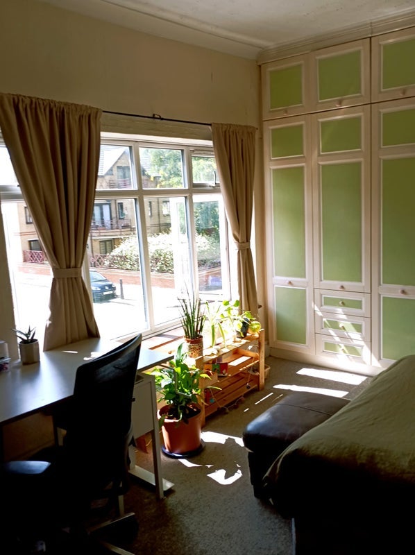Room Medway Road in Greater London