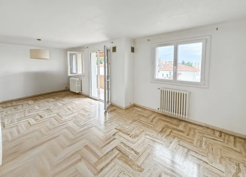 Appartement Avenue Général Heusch à Antibes