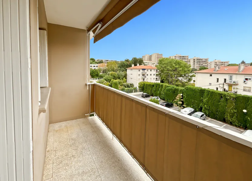 Appartement Avenue Général Heusch à Antibes