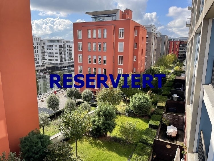 Zimmer Platz Der Einheit in Frankfurt am Main