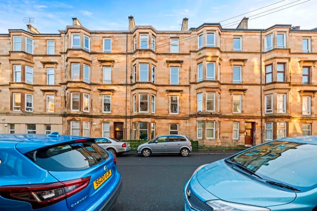 Flat McLennan Street in Glasgow