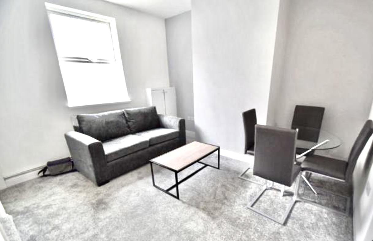 Room Norfolk Street in Stoke-on-Trent