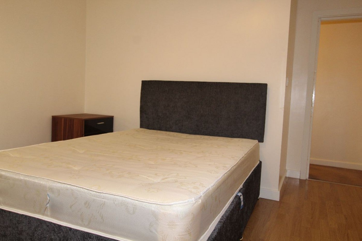 Flat Adelphi Street in Preston