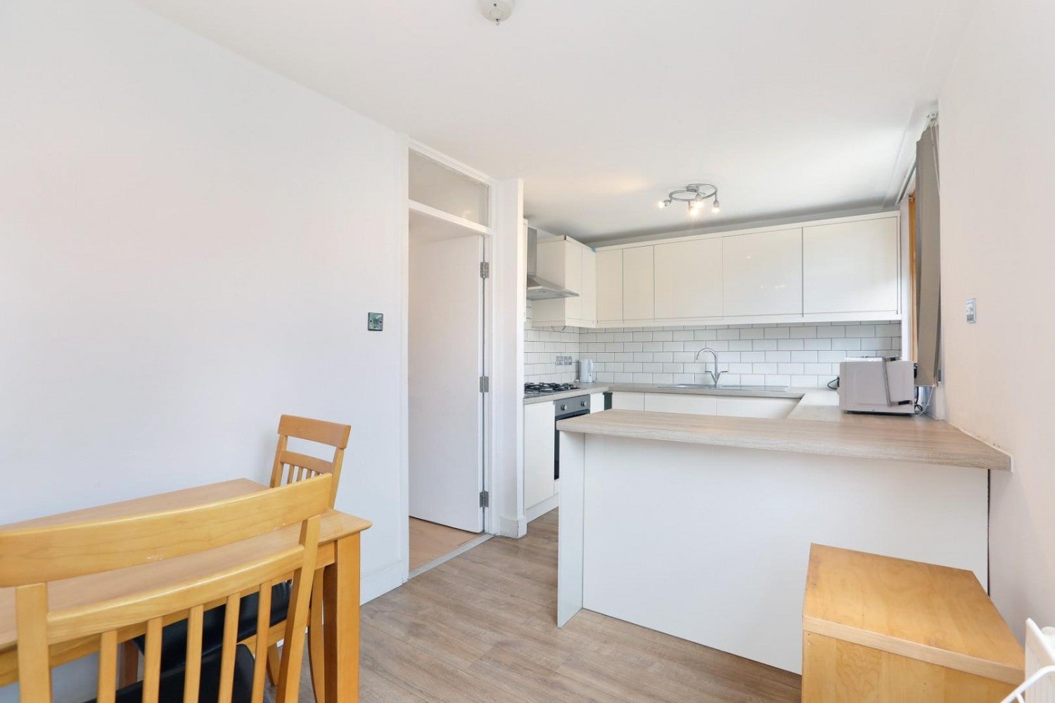 Flat Aytoun Place in Greater London