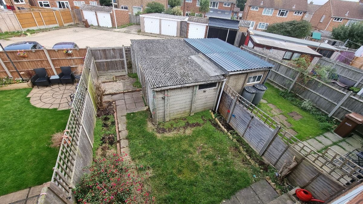House Kenilworth Gardens in Rainham