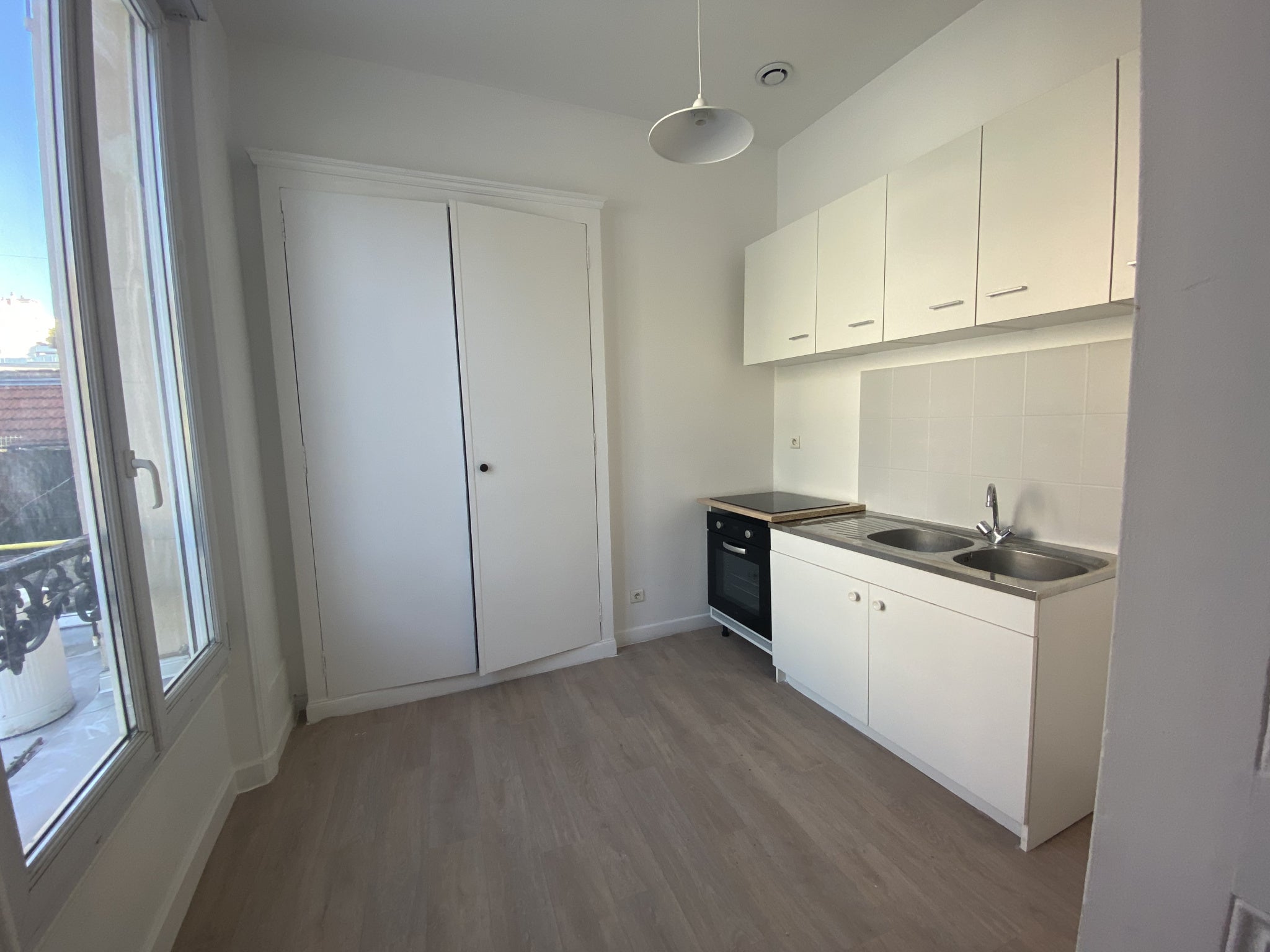 Appartement Place Drouet d'Erlon à Reims