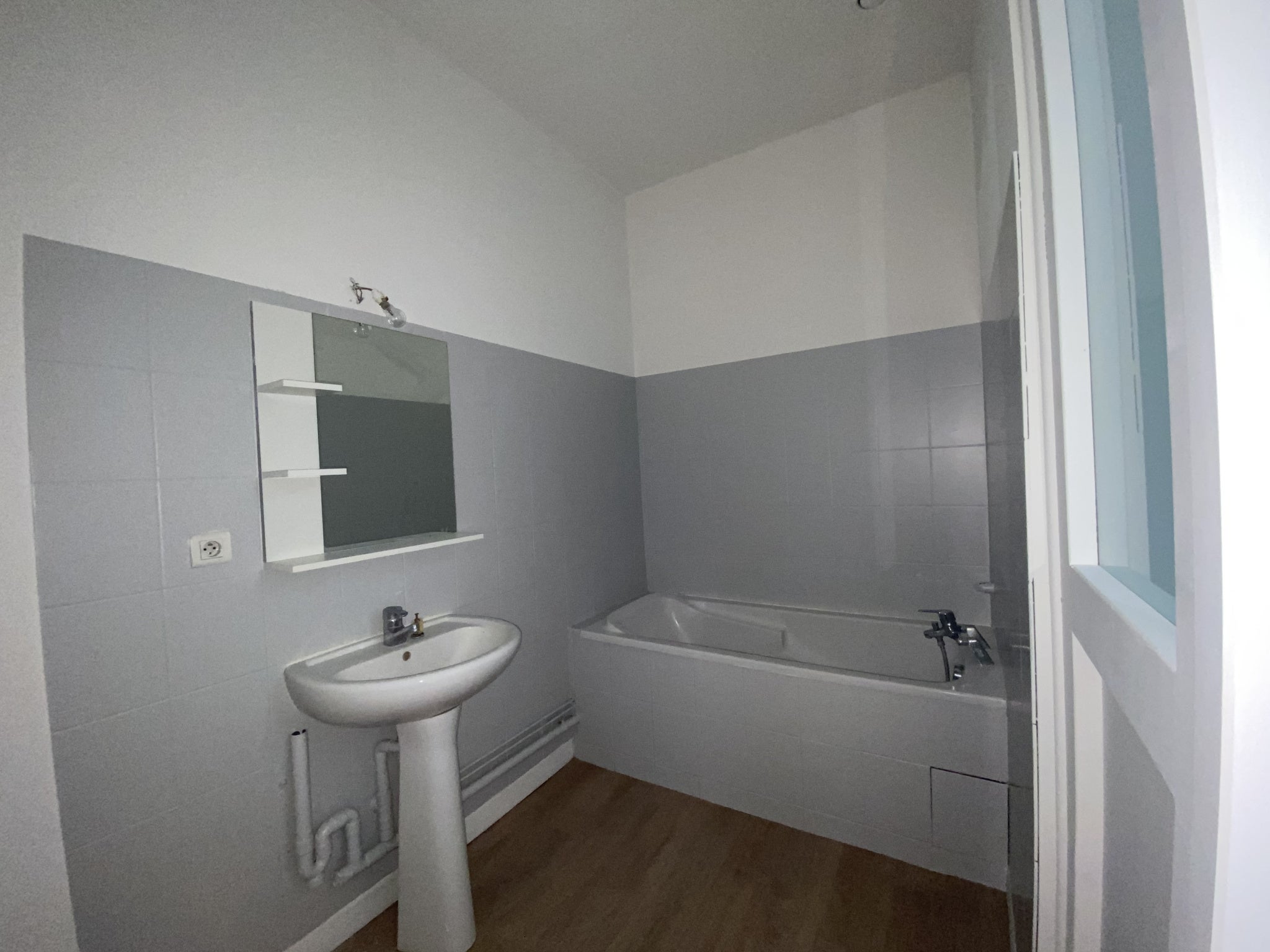 Appartement Place Drouet d'Erlon à Reims