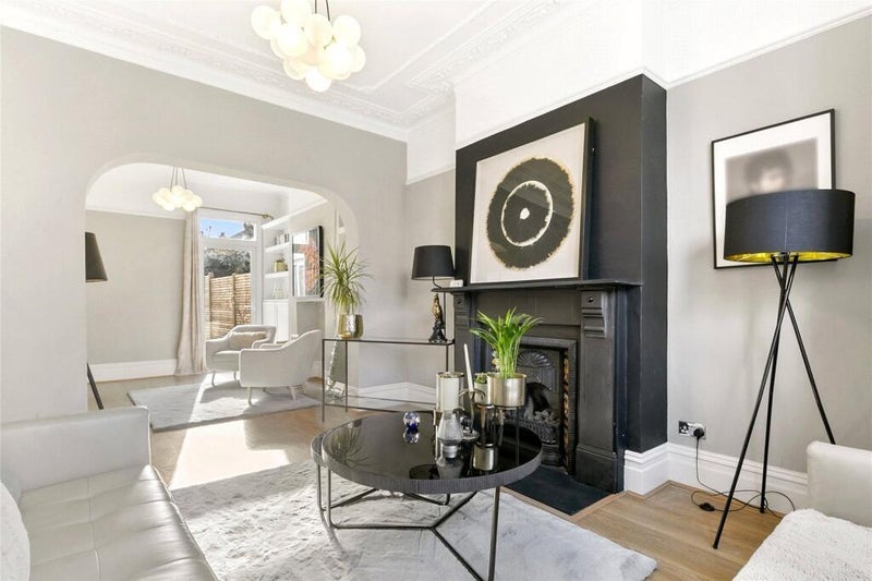 Room Cavendish Road in Greater London
