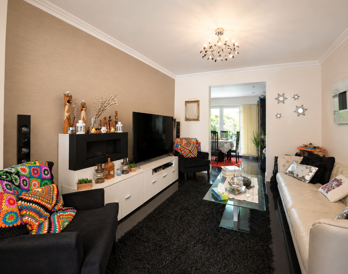 House Long Drive in Greater London
