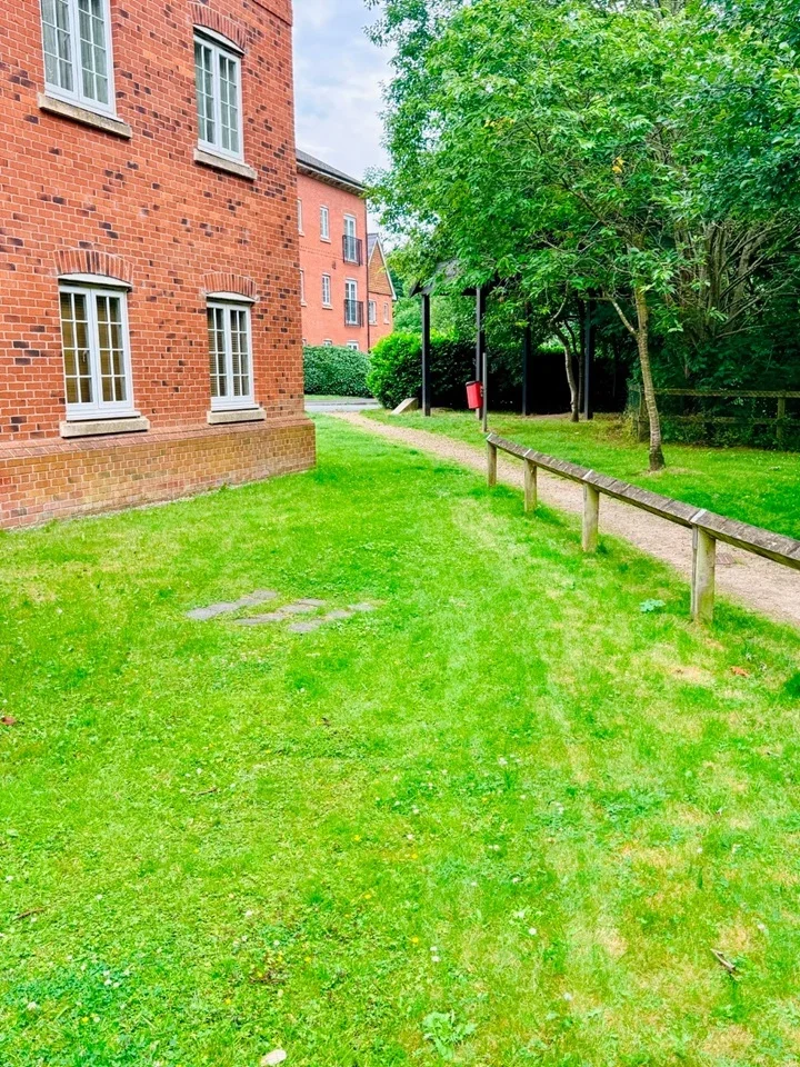 Flat Lock View in Bolton