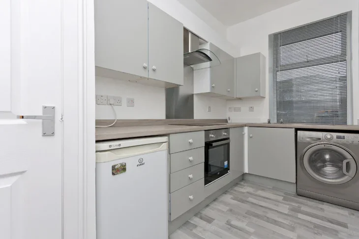 Flat Summerfield Terrace in Aberdeen City