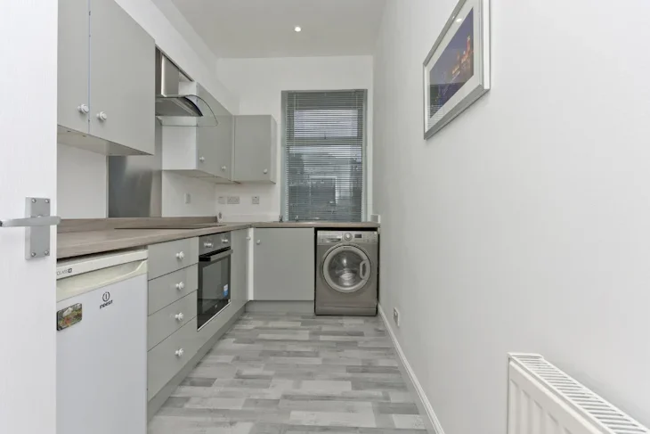 Flat Summerfield Terrace in Aberdeen City