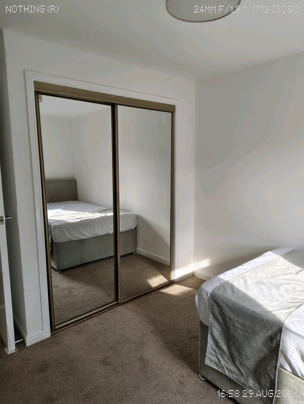 Room Springburn Road in Glasgow
