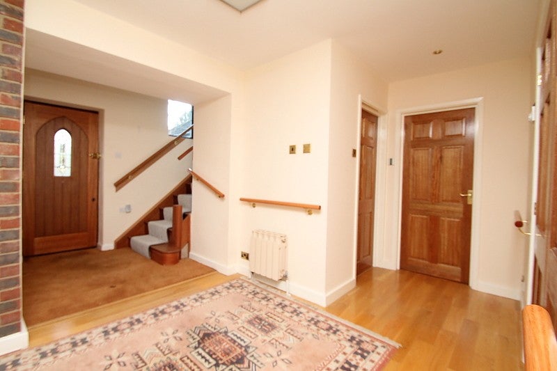 House Woodplace Lane in Greater London