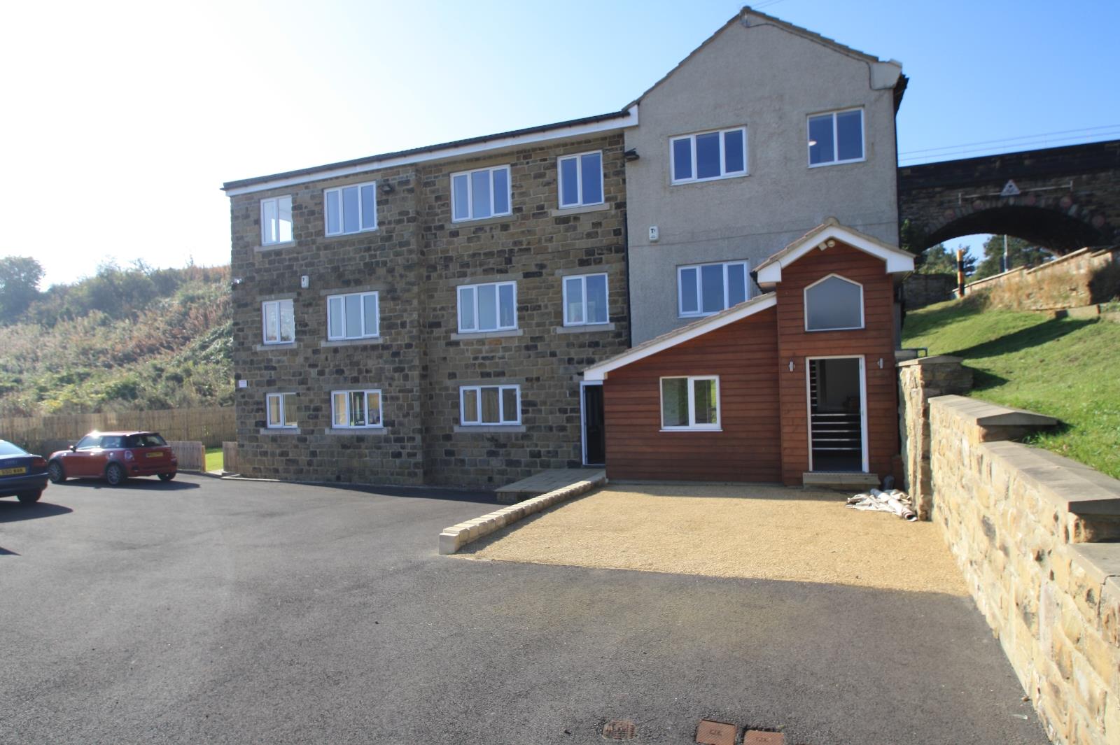 Flat Definitive Footpath MORLEY 148 in Leeds