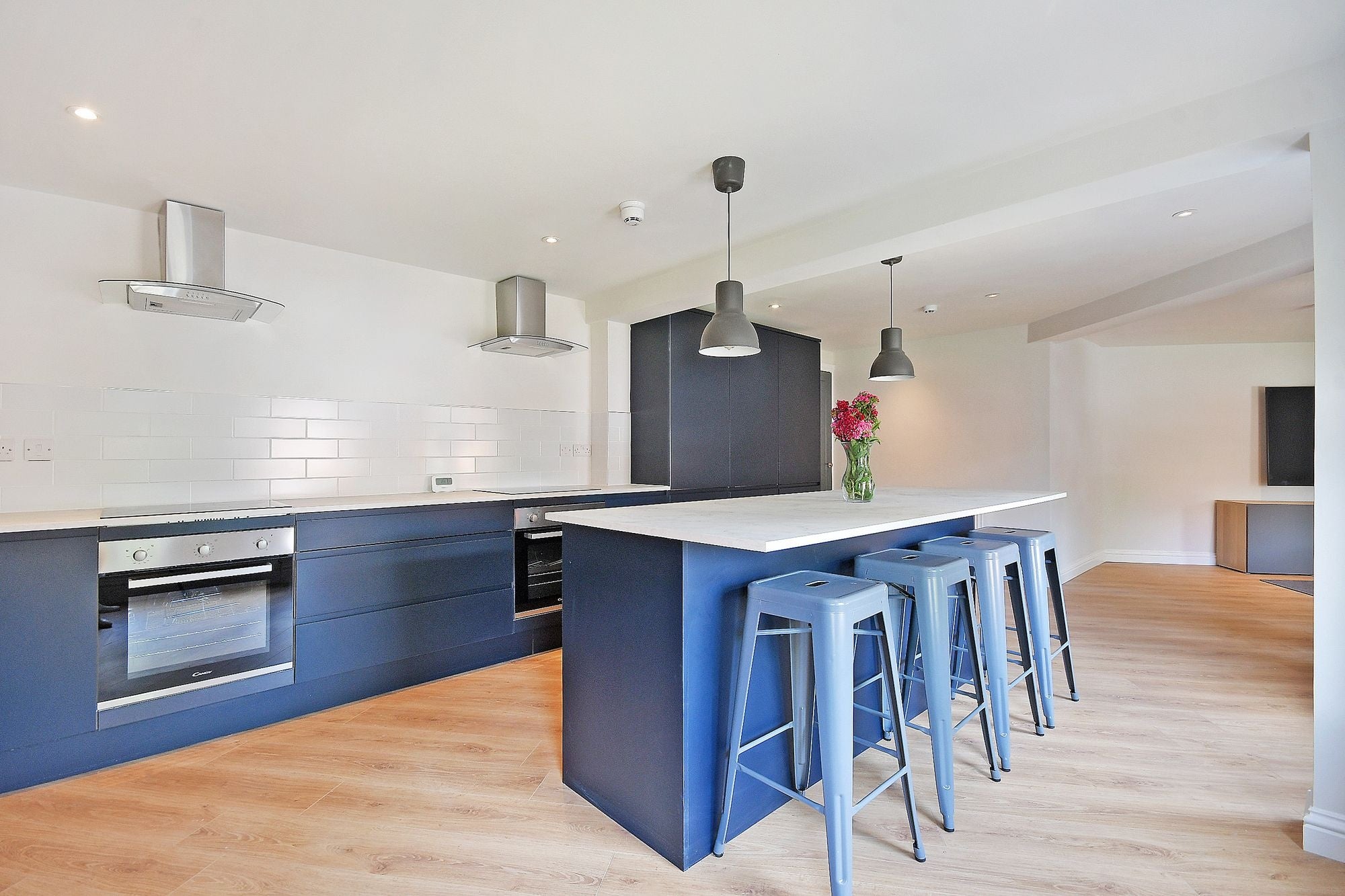 Room Egerton Street in Sheffield