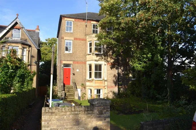 Flat Storey's Way in Cambridge