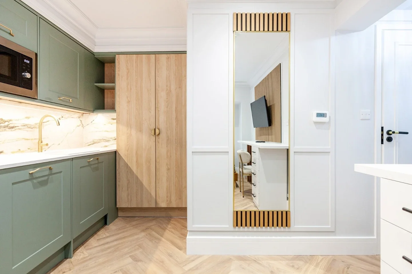 Flat Sale Place in City of Westminster