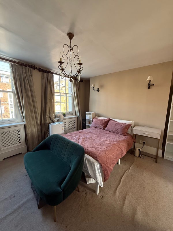Room Rawlings Street in Greater London