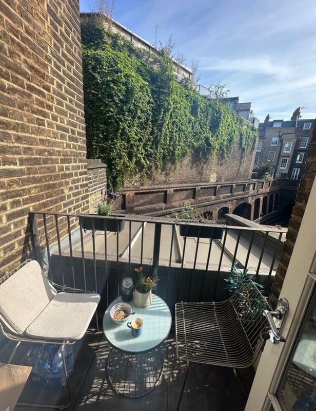 Room Rawlings Street in Greater London