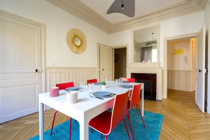Flat Avenue Mozart in Paris