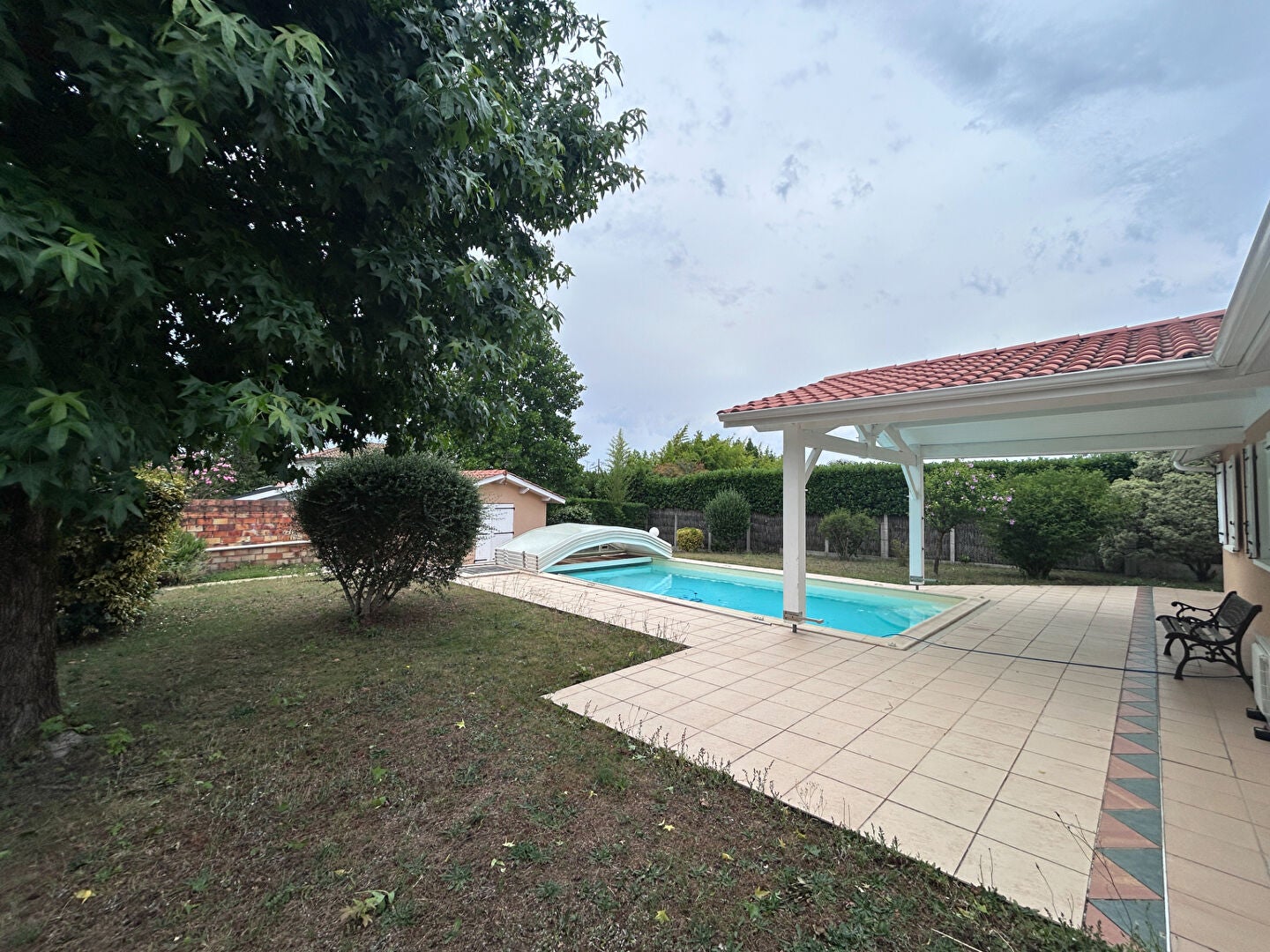 House Avenue Montesquieu in Saint-Médard-en-Jalles