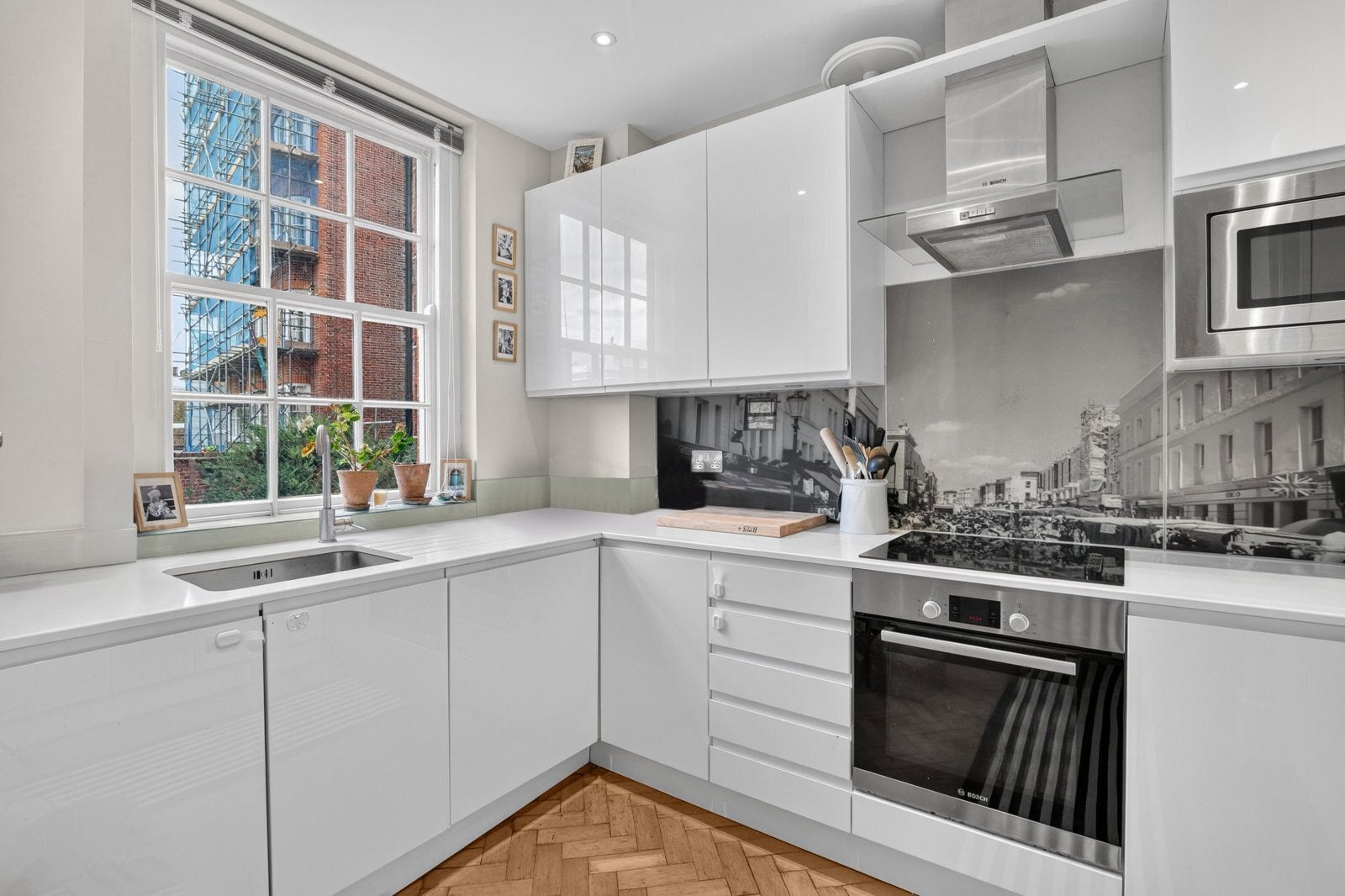 Flat Kensington Park Road in Greater London