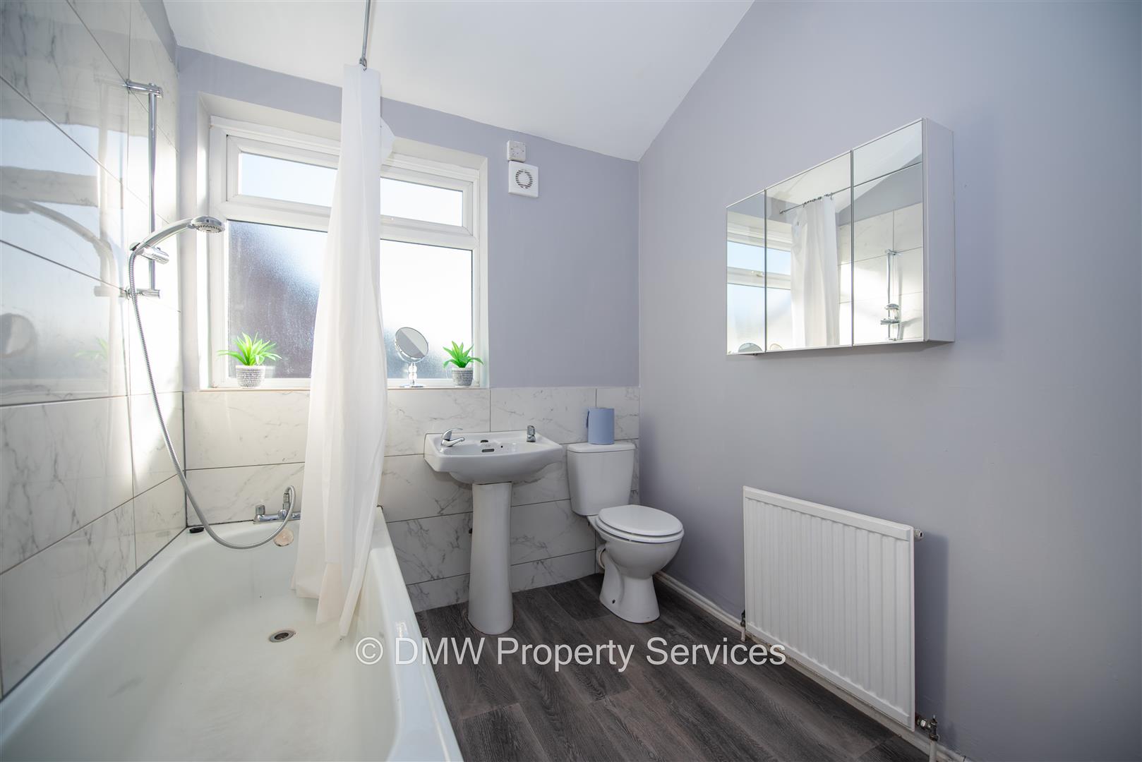Room Forester Street in Gedling