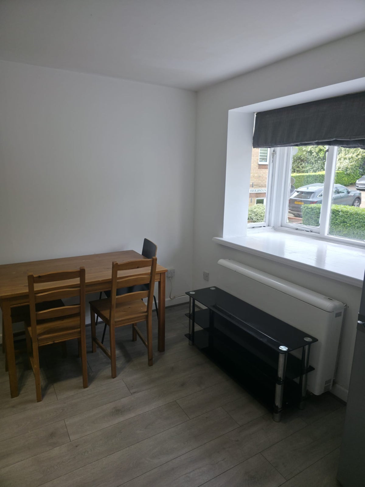 Flat Clare Court in South Ockendon