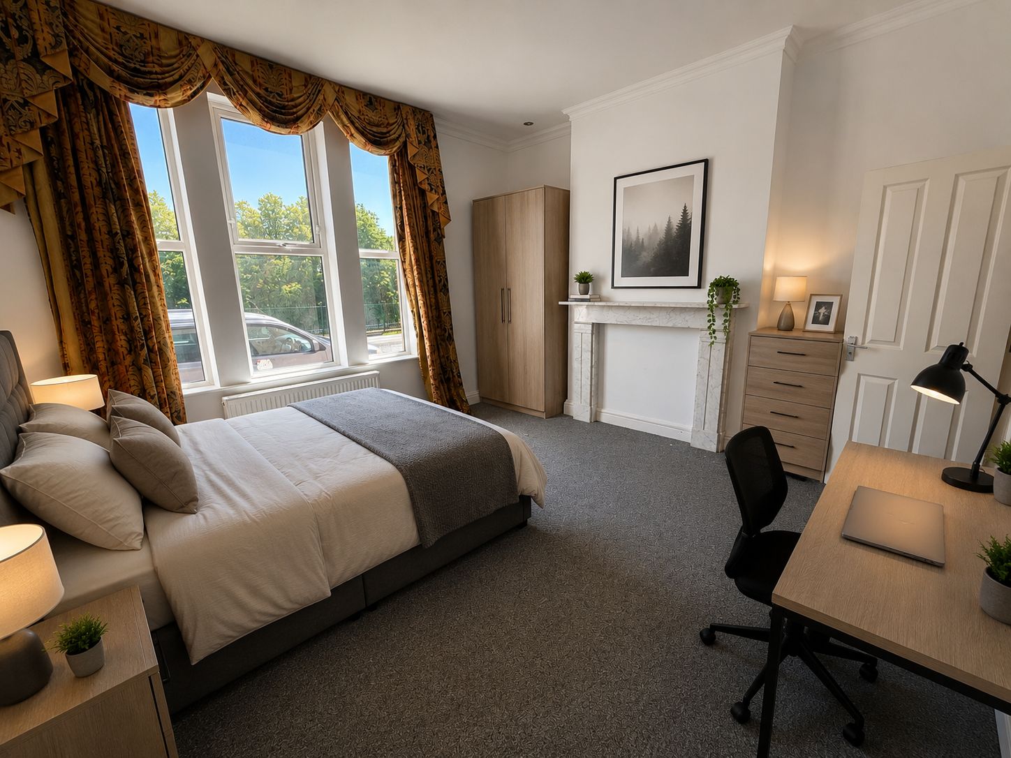 Room Cumberland Road in Bristol