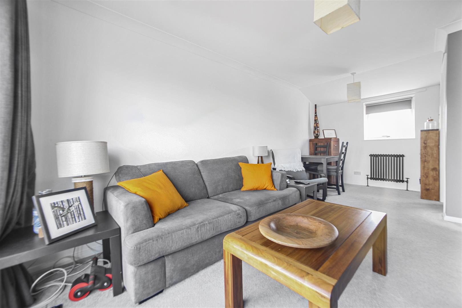 Flat Briant Street in Greater London