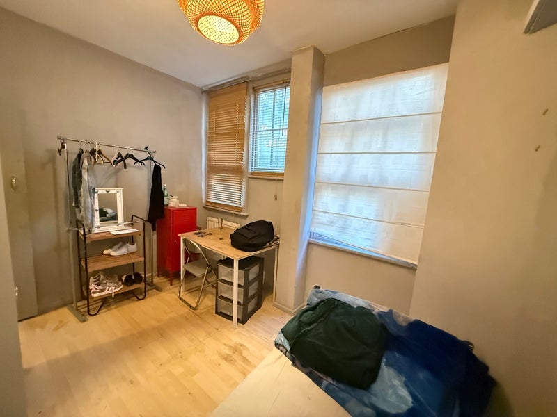 Room Laystall Street in Greater London