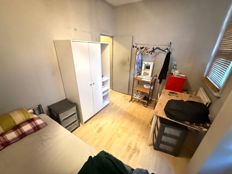 Room Laystall Street in Greater London