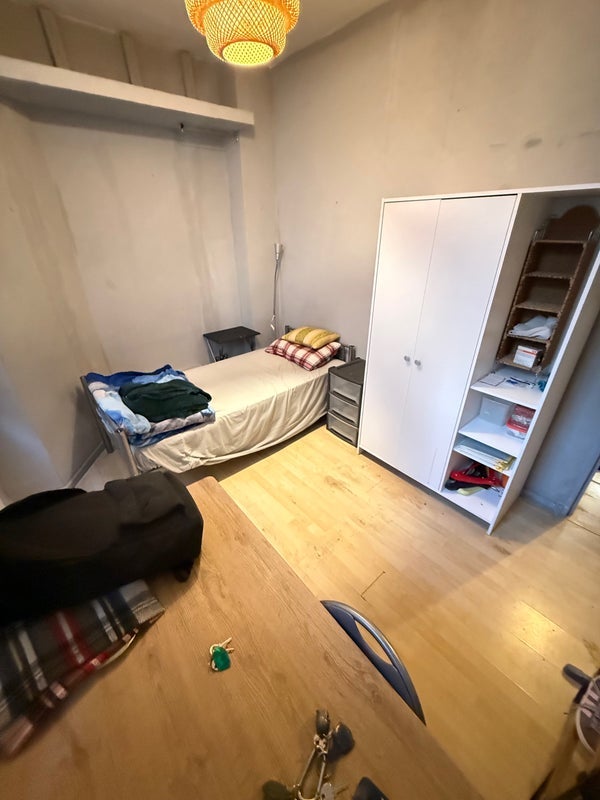 Room Laystall Street in Greater London