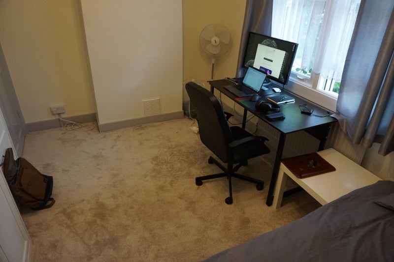 Room Waltheof Avenue in Greater London