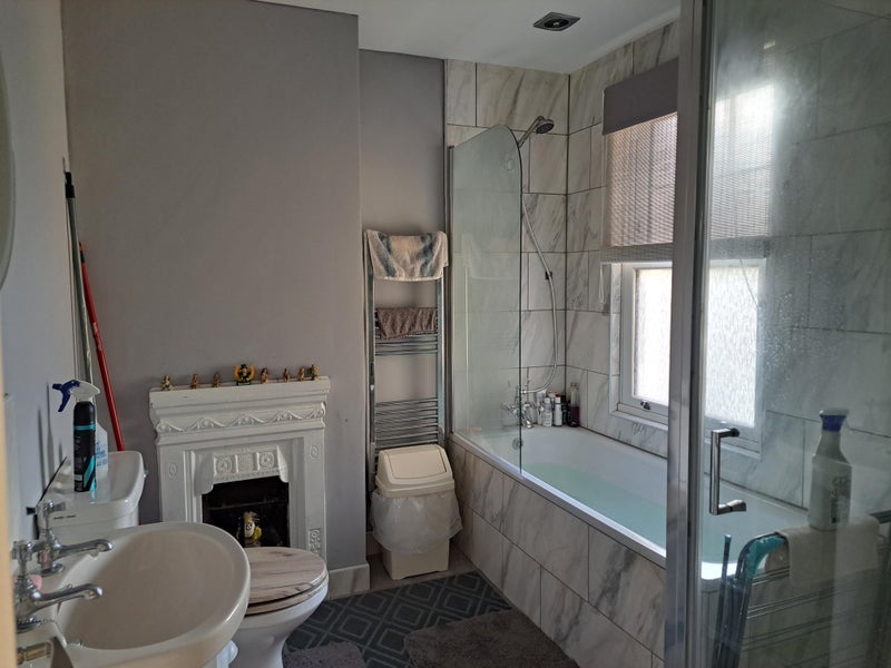 Room Fernlea Road in Greater London