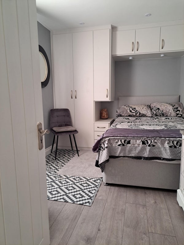 Room Fernlea Road in Greater London