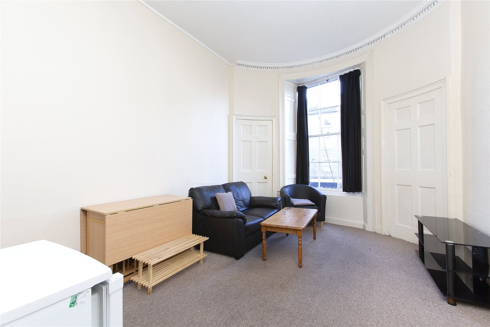 Flat Nicolson Street in City of Edinburgh