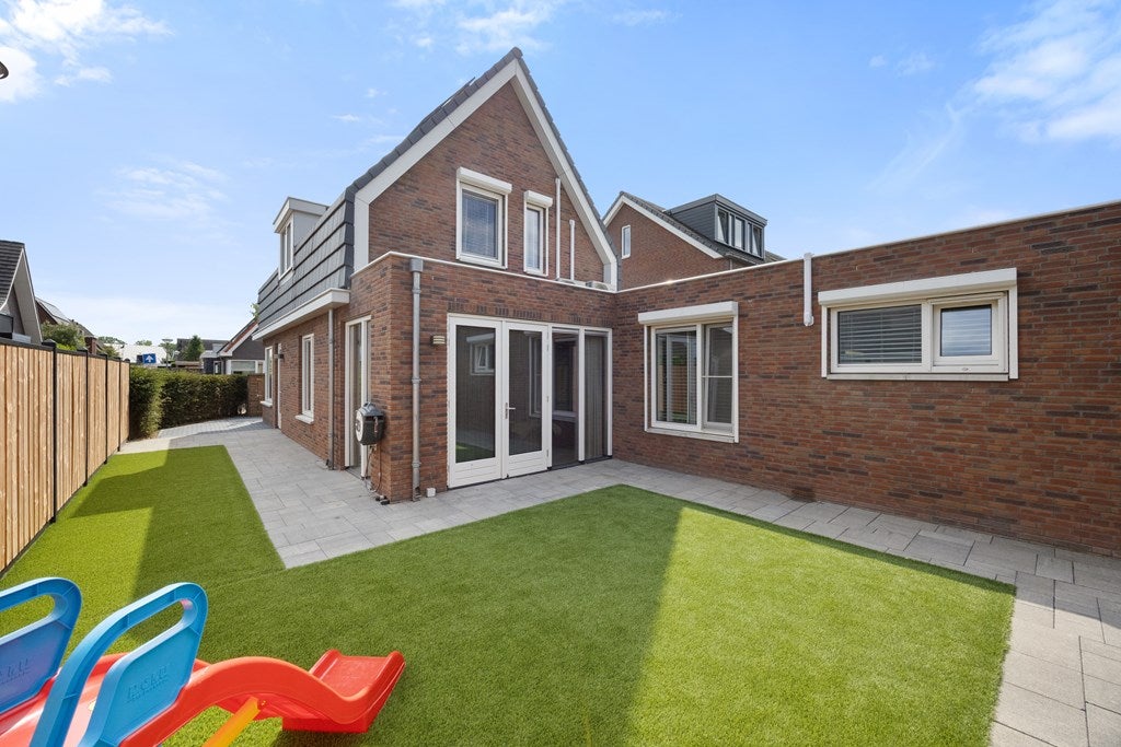 Huis Goudreinette 13 in Lith
